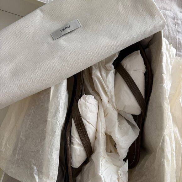 Toteme Lizard Embossed Kitten Heel Flip Flop 39 Olive - Picture 12 of 14